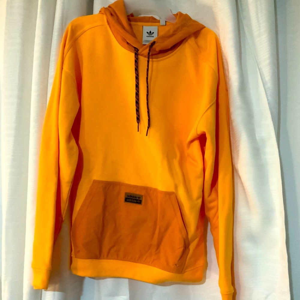 NWT. Men’s Adidas Hoodie.